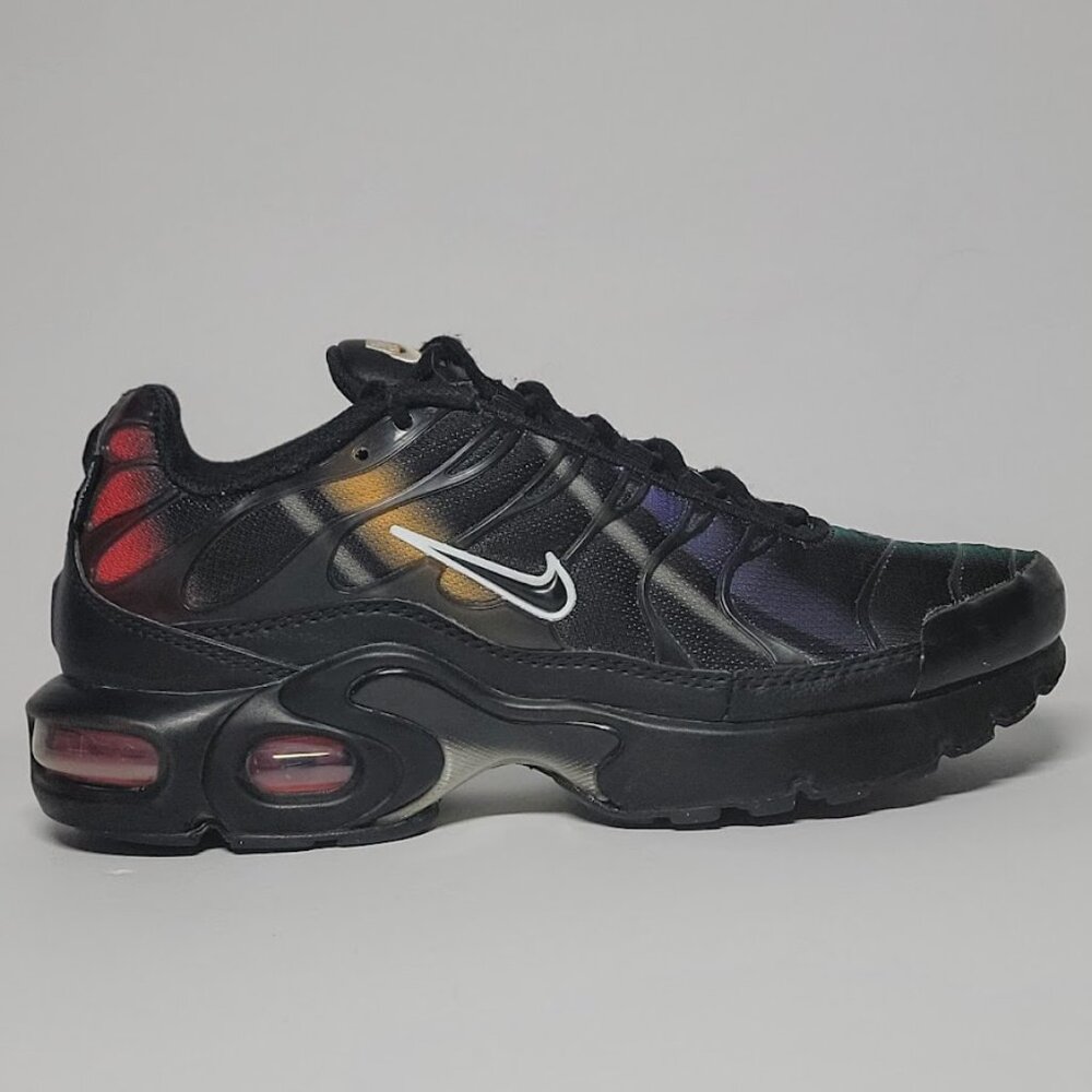 Nike Air Max Plus GS Tuned Air Black Multicolor Women’s 7 (5.5Y Youth)
